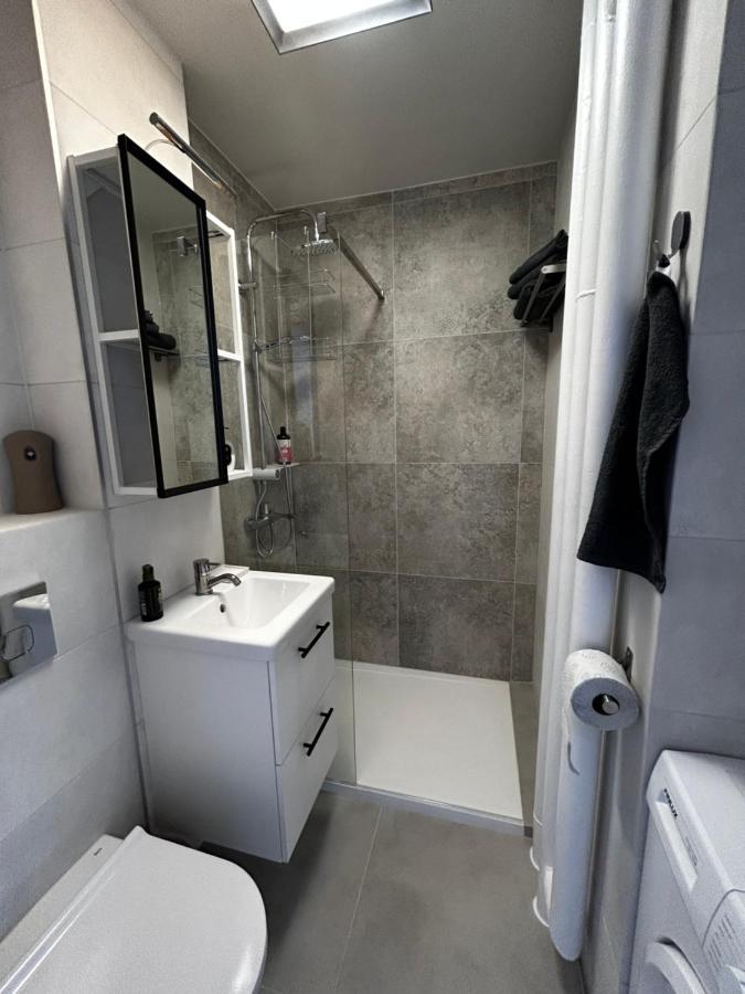 Sky Apartment Comfy Suite Pereca Warsaw Exterior photo